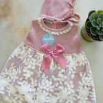 Vestido com touca Juliana