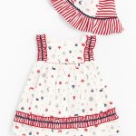 Vestido com chapéu Miranda